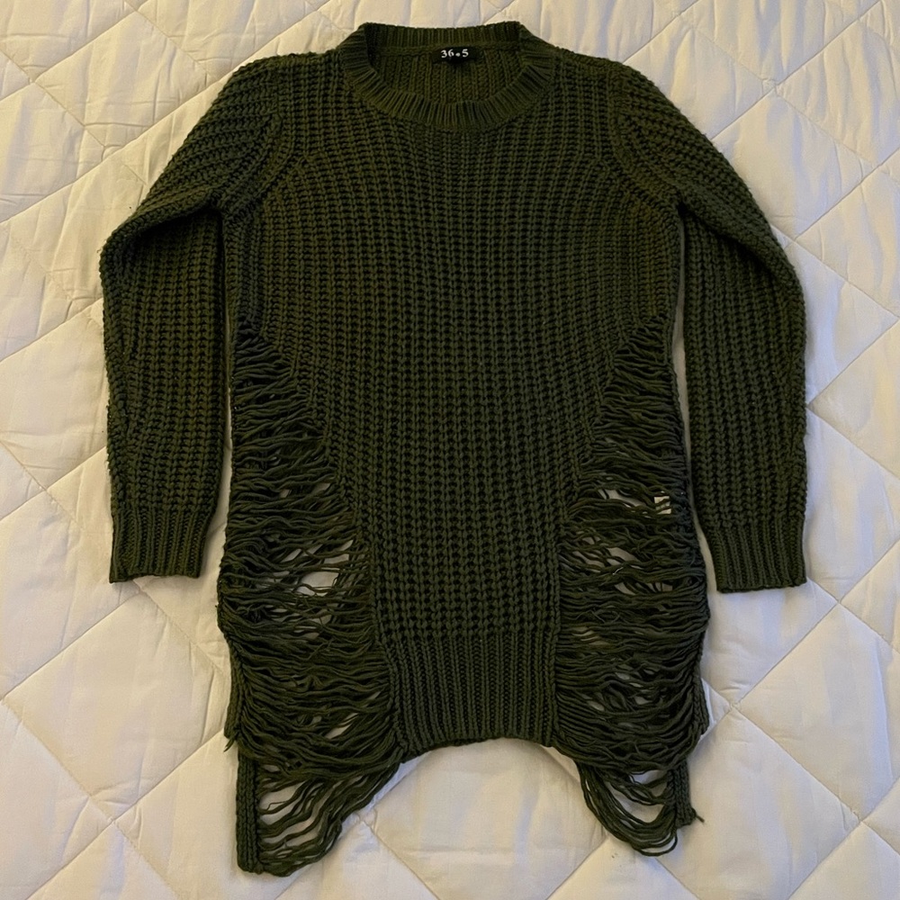 S/M Forest Green Distressed Long Knitted Crewneck Sweater